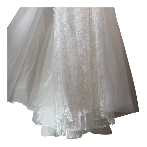 Abby Paris Longs by Lucci Lu Lace Gown with Tulle Overskirt in Ivory/White NWT - Picture 7 of 12